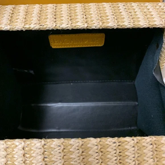 Chic Satchel/Crossbody by Bagamour - Picture 2 of 5